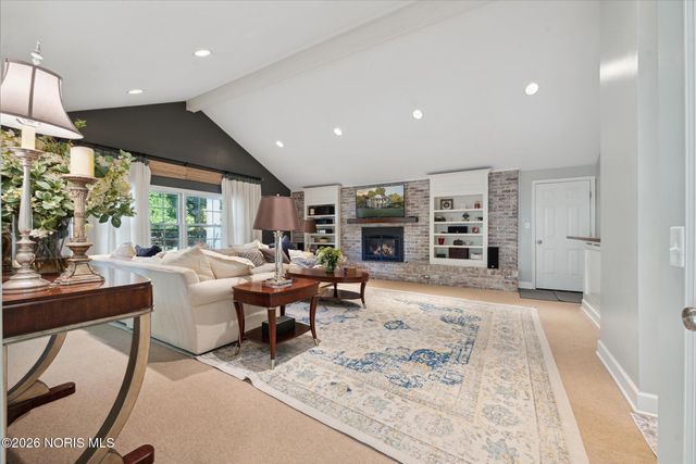 3544 Edgevale Road, Ottawa Hills, OH 43606