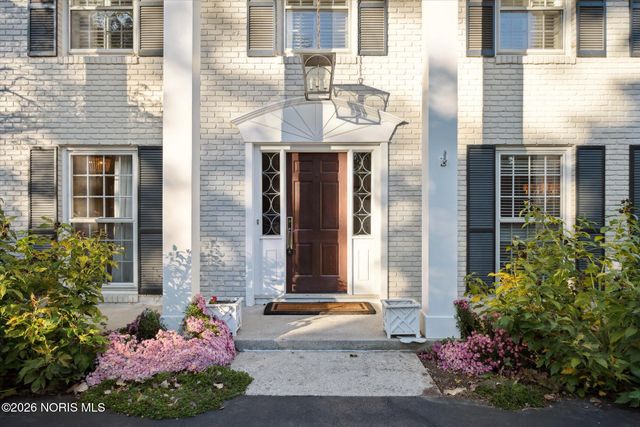 3544 Edgevale Road, Ottawa Hills, OH 43606