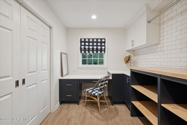 3544 Edgevale Road, Ottawa Hills, OH 43606