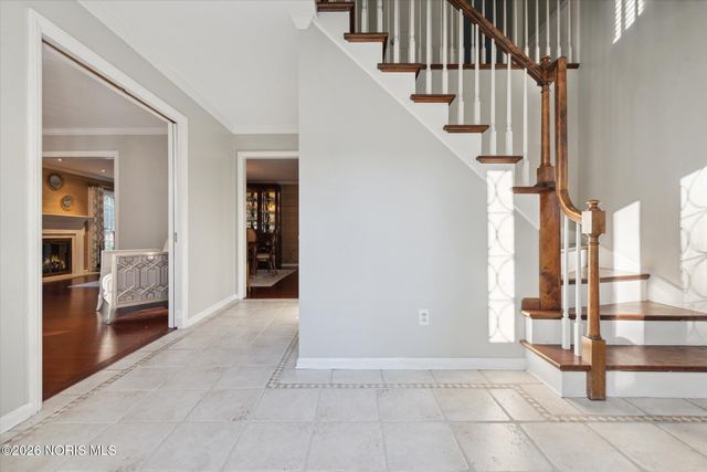 3544 Edgevale Road, Ottawa Hills, OH 43606