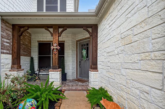 16522 Hamilton Pool Drive, Cypress, TX 77433