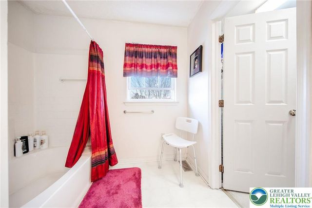 1819 Chianti Place, Easton, PA 18045