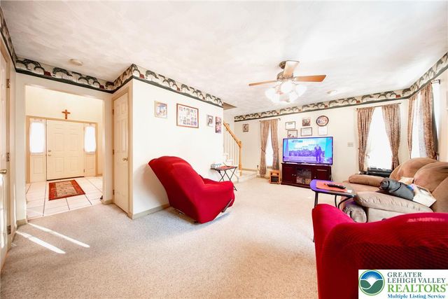 1819 Chianti Place, Easton, PA 18045