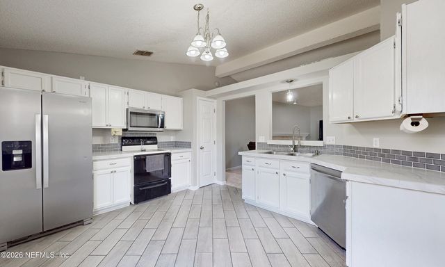 2921 TUSCARORA Trail, Middleburg, FL 32068