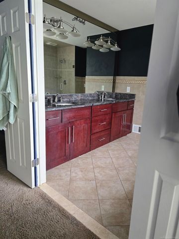 7374 Tonnelle Avenue, Shelby Twp, MI 48317