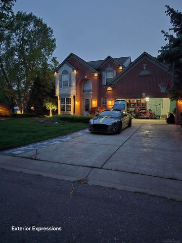 7374 Tonnelle Avenue, Shelby Twp, MI 48317