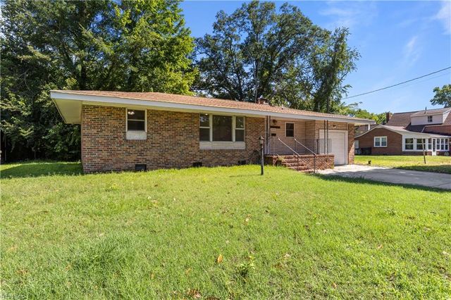 2600 W Weaver RD, Hampton, VA 23666