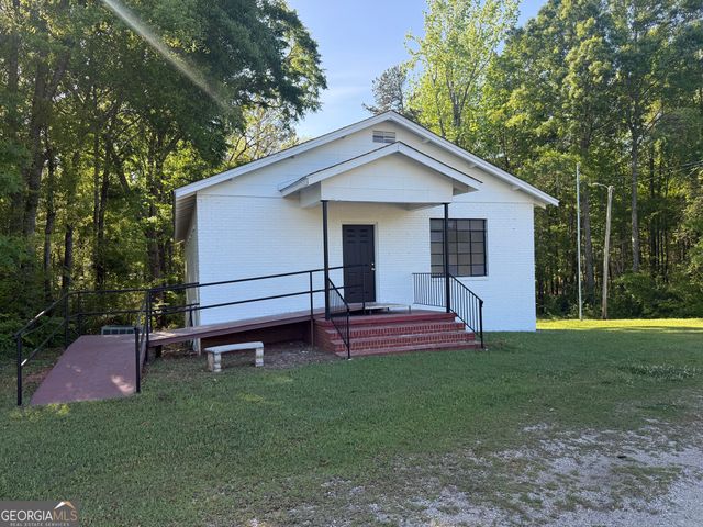 5047 West Point Road, Lagrange, GA 30240