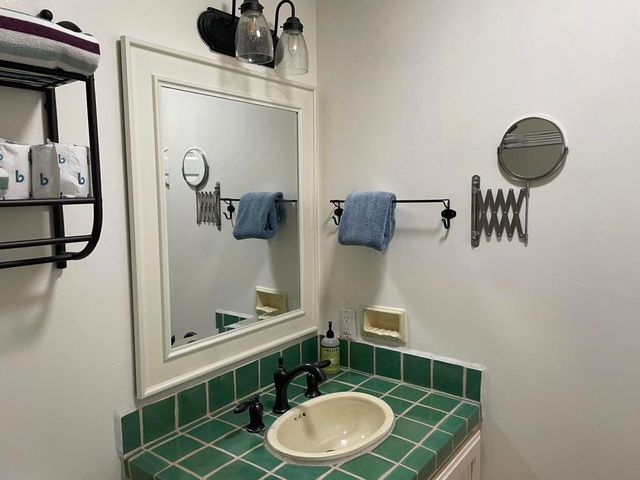 52420 Avenida Juarez, La Quinta, CA 92253