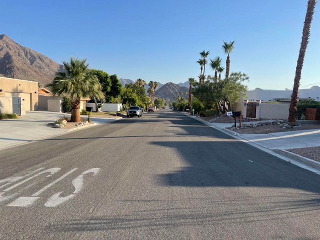52420 Avenida Juarez, La Quinta, CA 92253