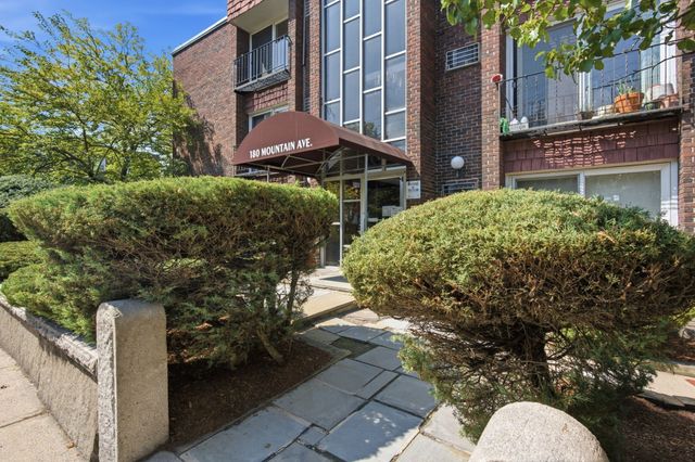 180 Mountain Ave 12, Malden, MA 02148