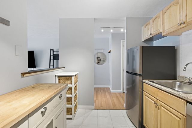 180 Mountain Ave 12, Malden, MA 02148
