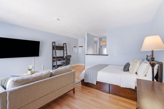 180 Mountain Ave 12, Malden, MA 02148