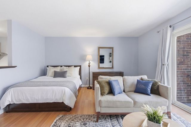 180 Mountain Ave 12, Malden, MA 02148