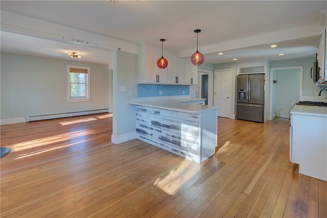 333 Greenwood Avenue, Warwick, RI 02886