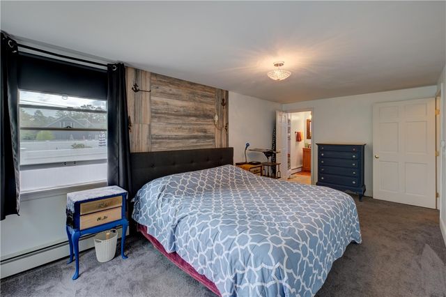 333 Greenwood Avenue, Warwick, RI 02886