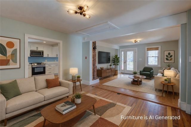 333 Greenwood Avenue, Warwick, RI 02886