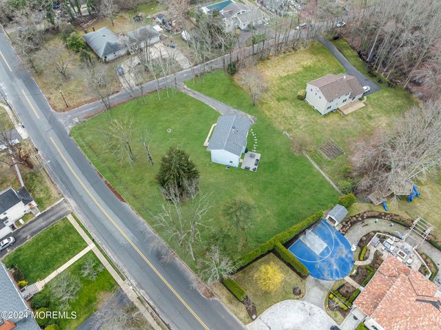 2 Youmans Avenue, Eatontown, NJ 07724
