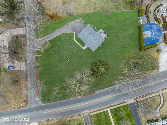 2 Youmans Avenue, Eatontown, NJ 07724