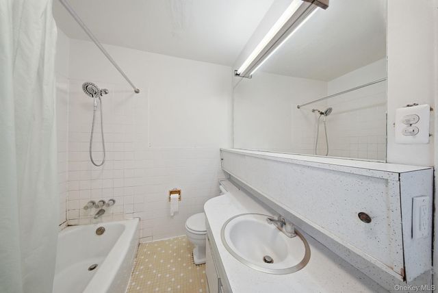 21 Ridge Street, Middletown, NY 10940