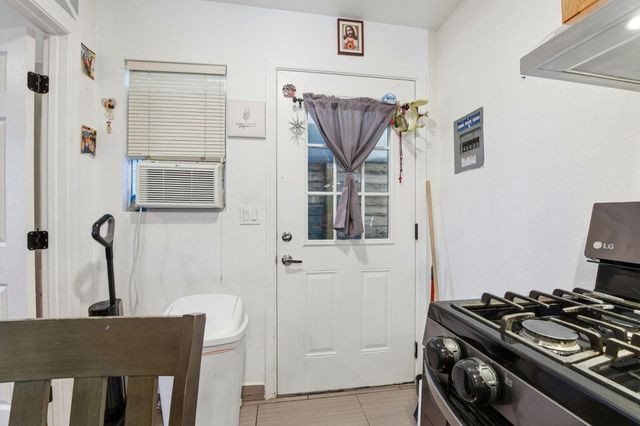 2207 Pacina Drive, San Jose, CA 95116