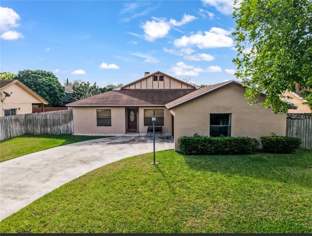 11310 SW 155th St, Miami, FL 33157