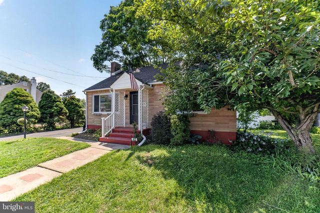 412 N AMBLER ST, Quakertown, PA 18951