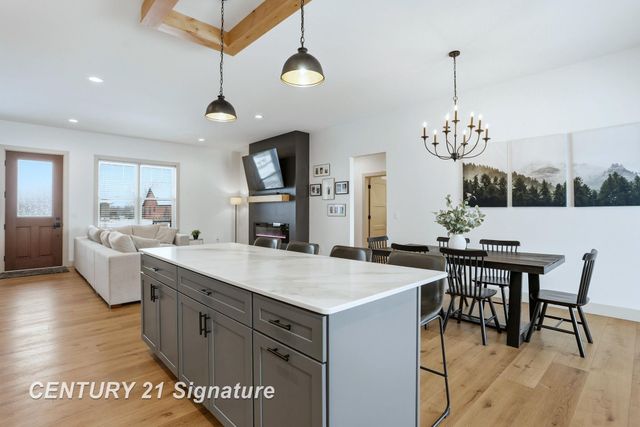 8442 Oakhill Drive, Tittabawassee Twp, MI 48623