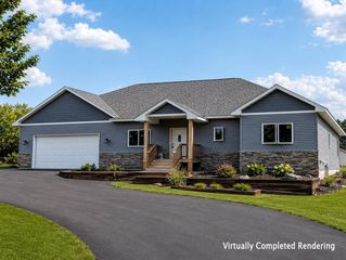 33006 Hilary Circle, Cambridge, MN 55008