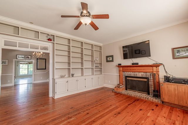 383 Pilothouse Dr., Myrtle Beach, SC 29577