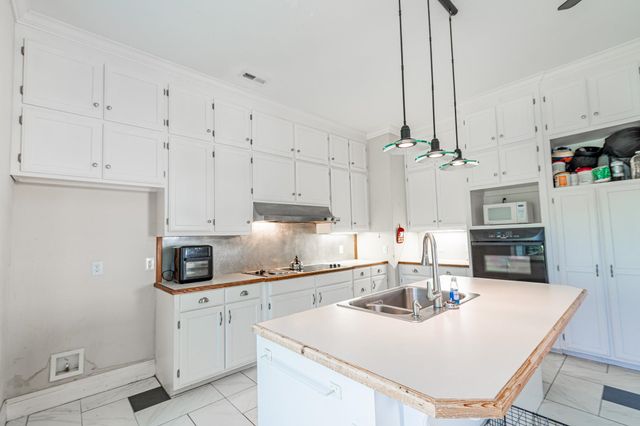 383 Pilothouse Dr., Myrtle Beach, SC 29577