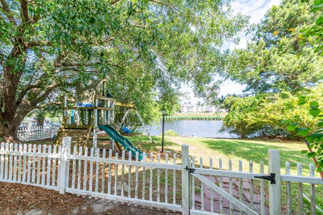 383 Pilothouse Dr., Myrtle Beach, SC 29577