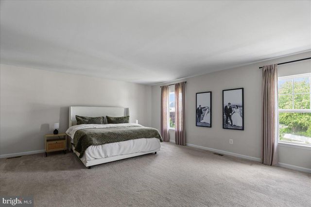 803 STEPHAN MACE CT, Purcellville, VA 20132
