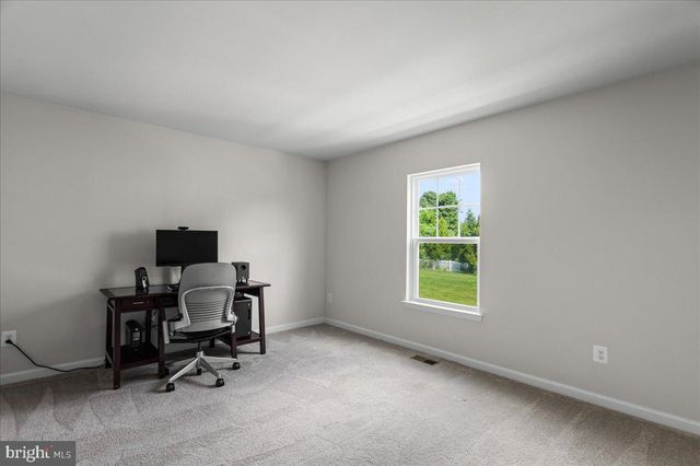 803 STEPHAN MACE CT, Purcellville, VA 20132