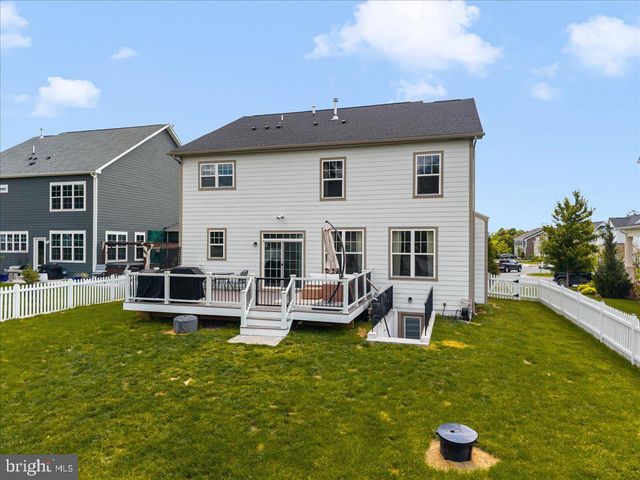 803 STEPHAN MACE CT, Purcellville, VA 20132