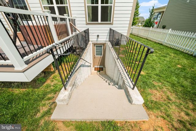 803 STEPHAN MACE CT, Purcellville, VA 20132