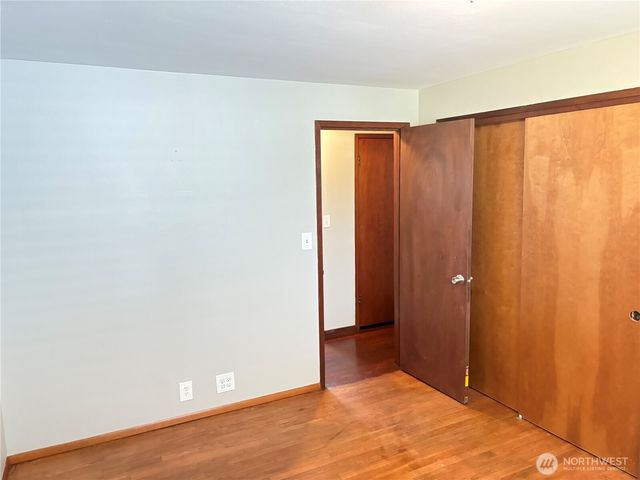 1828 Gossard Street, Enumclaw, WA 98022