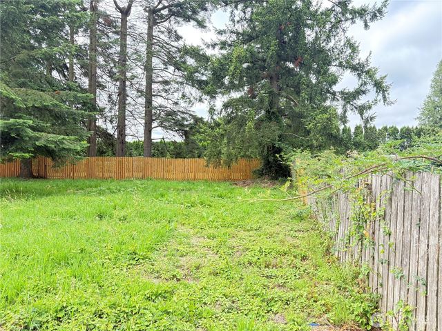 1828 Gossard Street, Enumclaw, WA 98022
