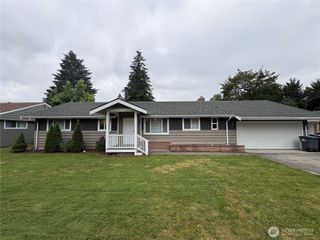 1828 Gossard Street, Enumclaw, WA 98022