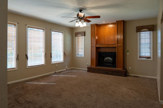 211 N Marie Street, Nixa, MO 65714