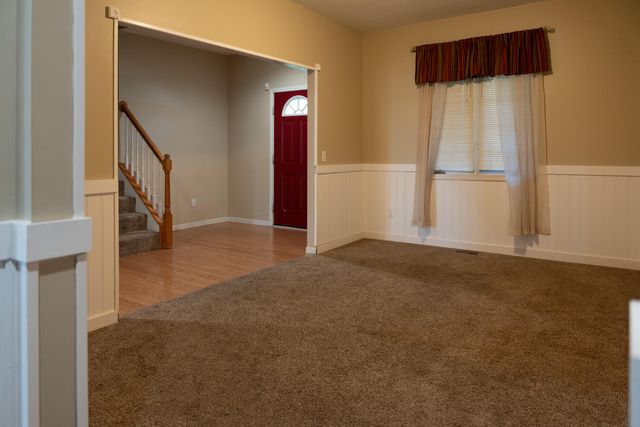 211 N Marie Street, Nixa, MO 65714