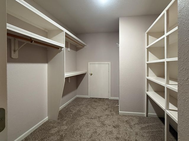211 N Marie Street, Nixa, MO 65714