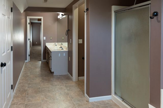 211 N Marie Street, Nixa, MO 65714