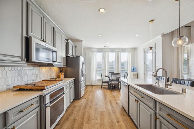 17903 Rushing Hollow Court, Tomball, TX 77377