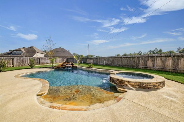 17903 Rushing Hollow Court, Tomball, TX 77377