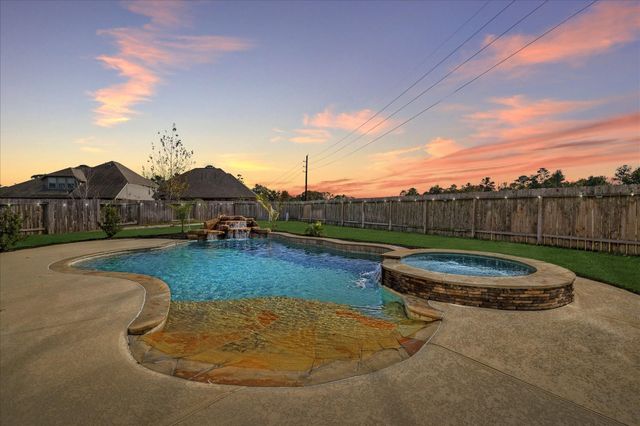 17903 Rushing Hollow Court, Tomball, TX 77377