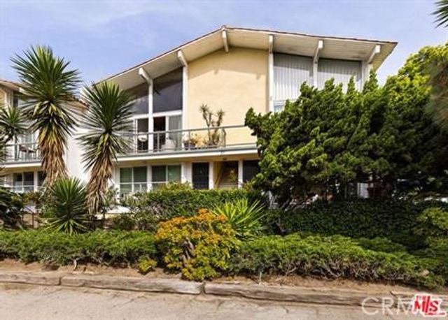 31 Spinnaker Street 15, Marina Del Rey, CA 90292