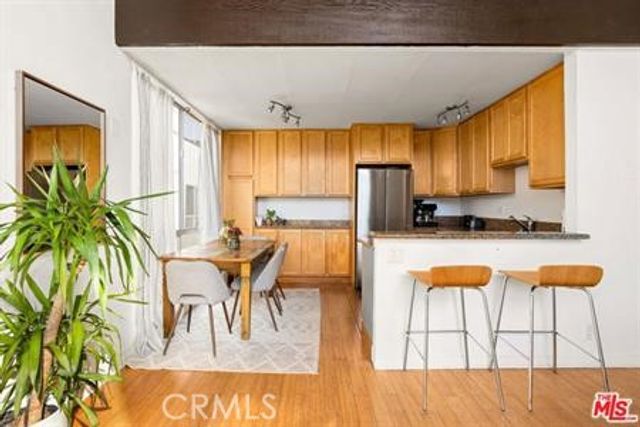 31 Spinnaker Street 15, Marina Del Rey, CA 90292