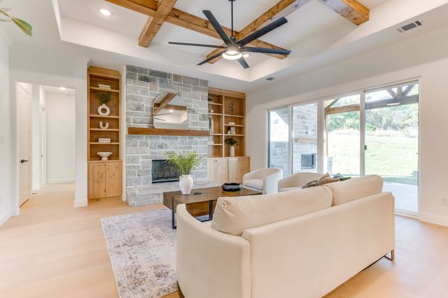4990 Veal Station Road, Weatherford, TX 76085
