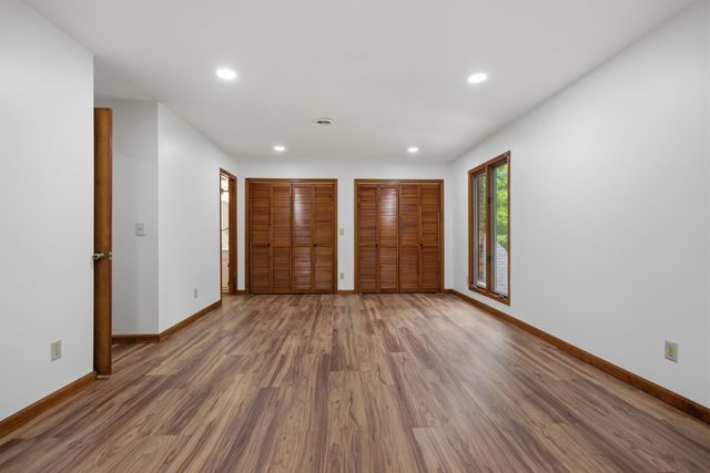 102 Parkwood Ln, Hohenwald, TN 38462